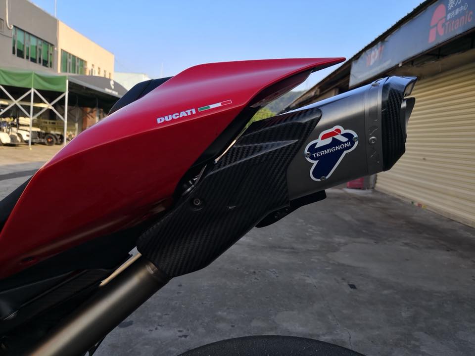 2018 Ducati Panigale V4 Termignoni D182 full system