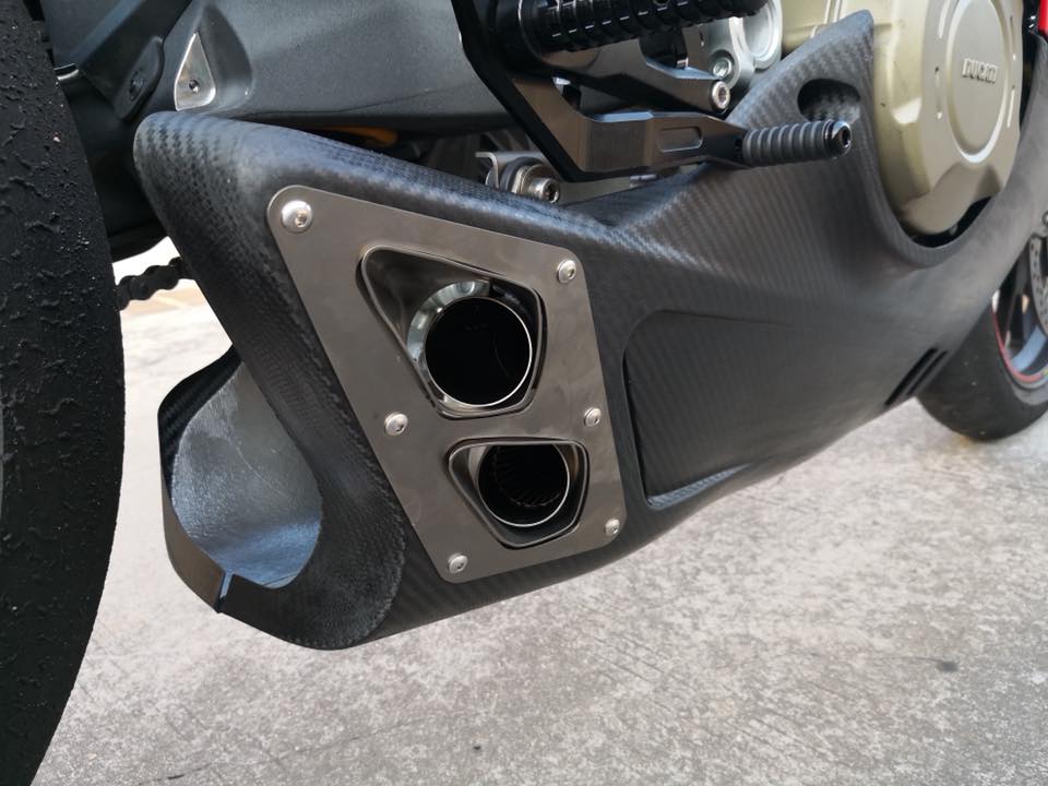 2018 Ducati Panigale V4 Termignoni D182 full system
