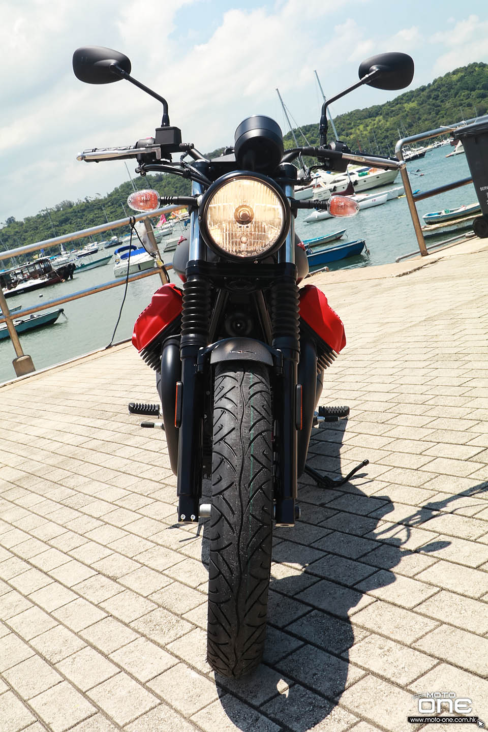 2018 MOTO GUZZI V7 3 CARBON SPECIAL STONE