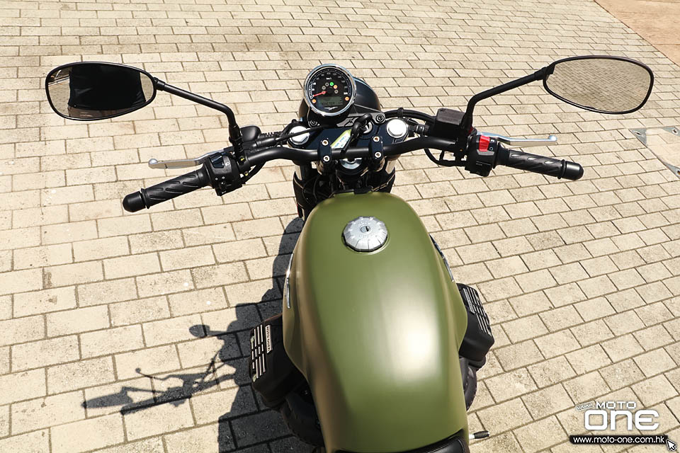 2018 MOTO GUZZI V7 3 CARBON SPECIAL STONE