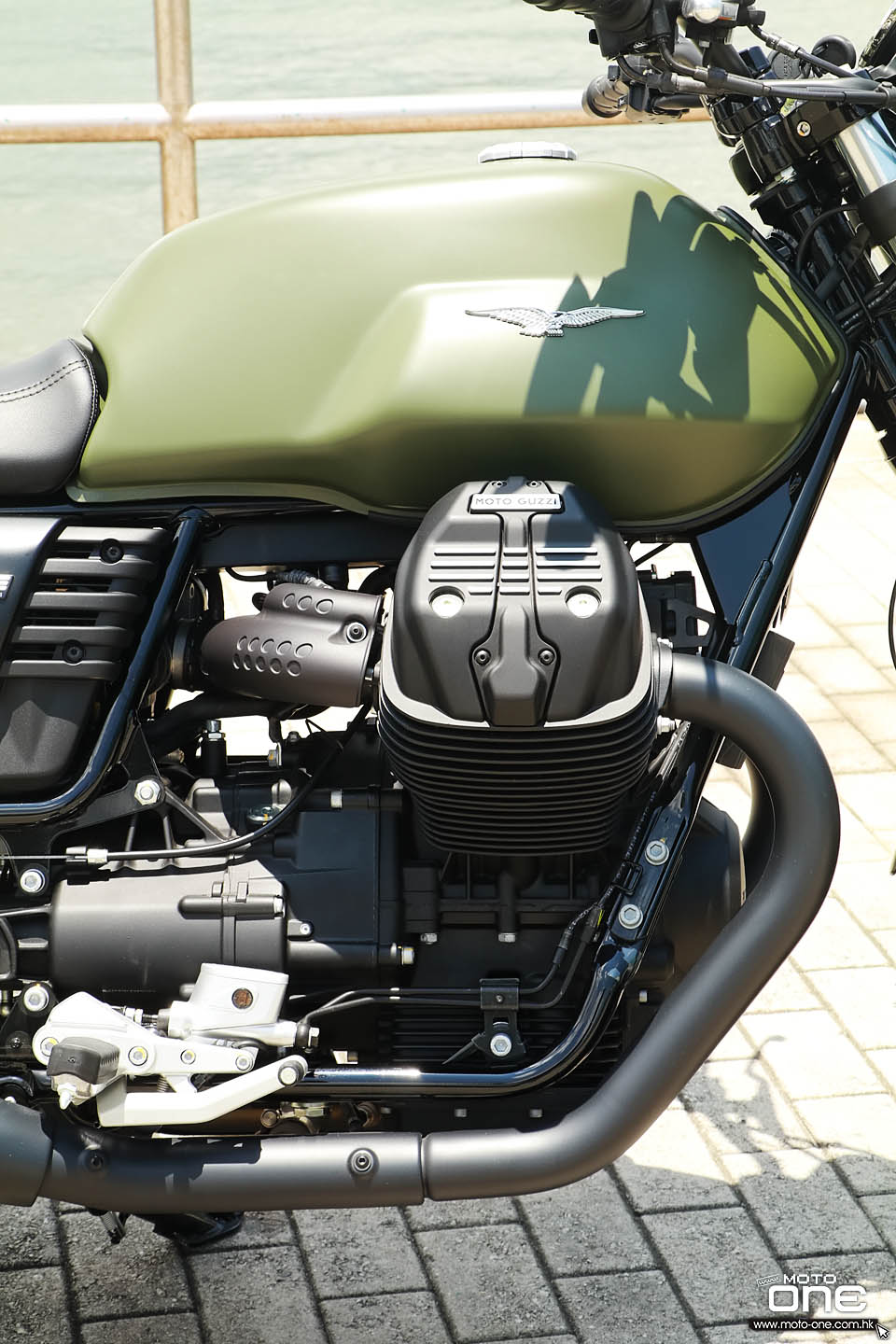 2018 MOTO GUZZI V7 3 CARBON SPECIAL STONE