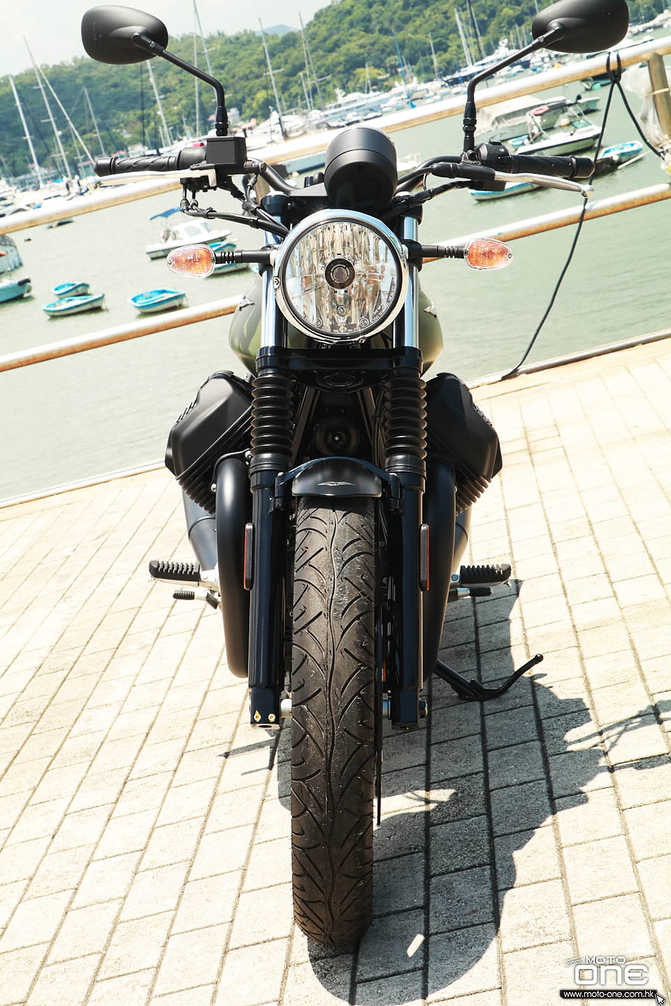 2018 MOTO GUZZI V7 3 CARBON SPECIAL STONE