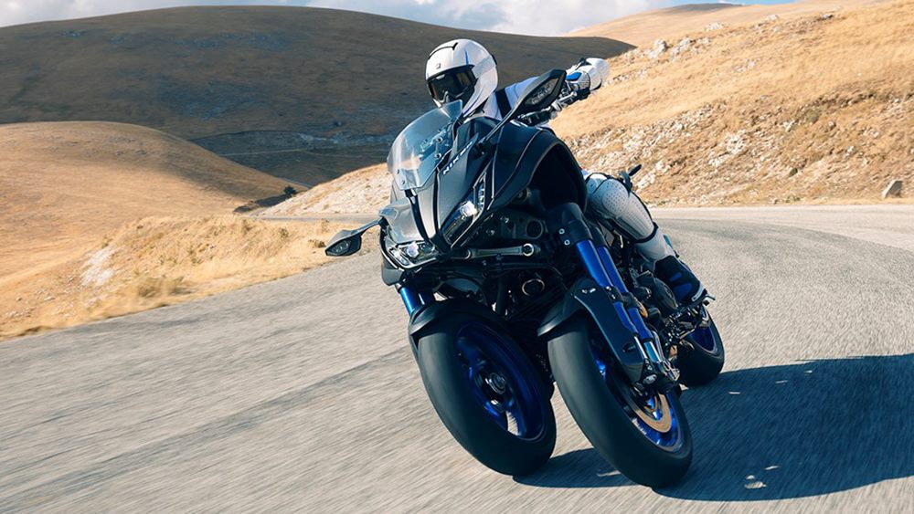 2018 YAMAHA NIKEN AND SHARK VANCORE