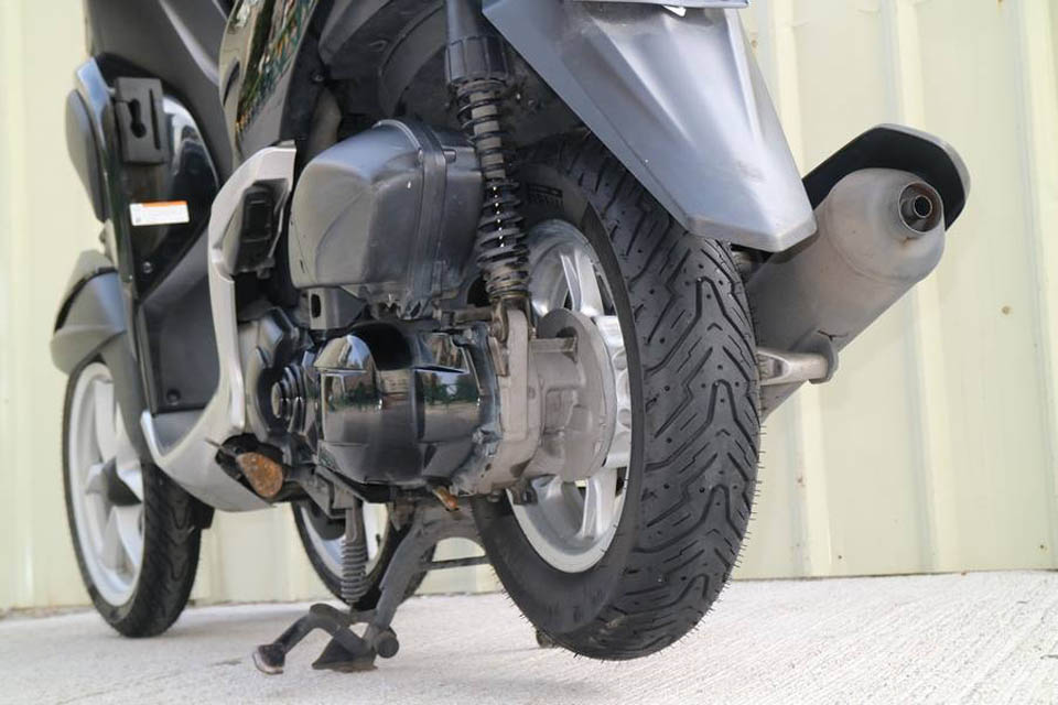 2018 YAMAHA TRICITY PIRELLI ANGEL SCOOTER