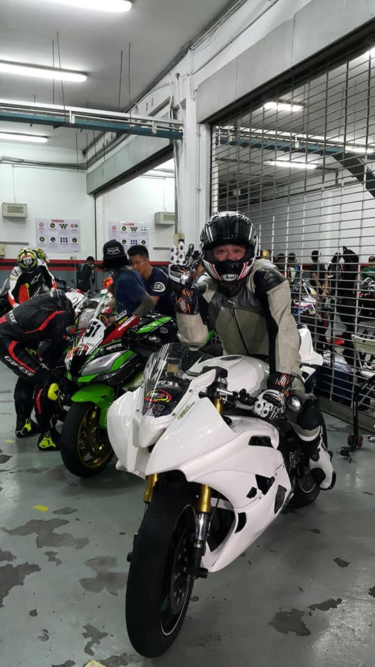 2018 sepang track day motard tech