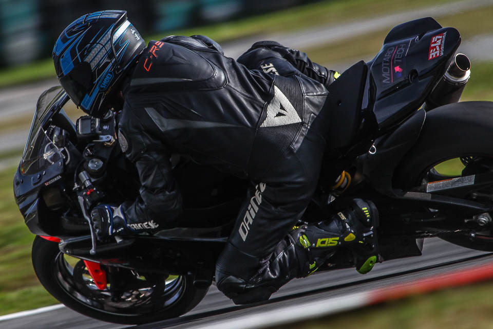 2018 sepang track day motard tech