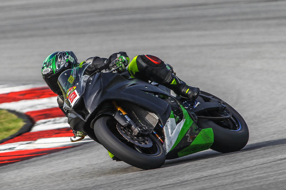 2018 sepang track day motard tech