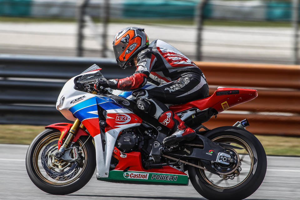 2018 sepang track day motard tech