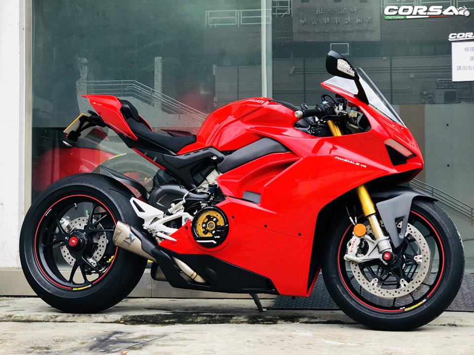 2018 CNC Racing Ducati Panigale V4