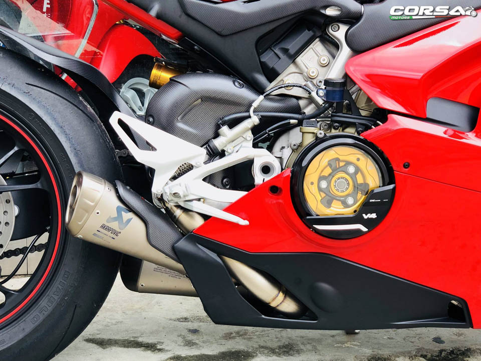 2018 CNC Racing Ducati Panigale V4