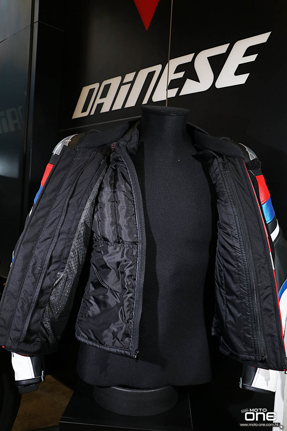 2018 DAINESE AVRO 4 Super Speed 3 LEATHER JACKET