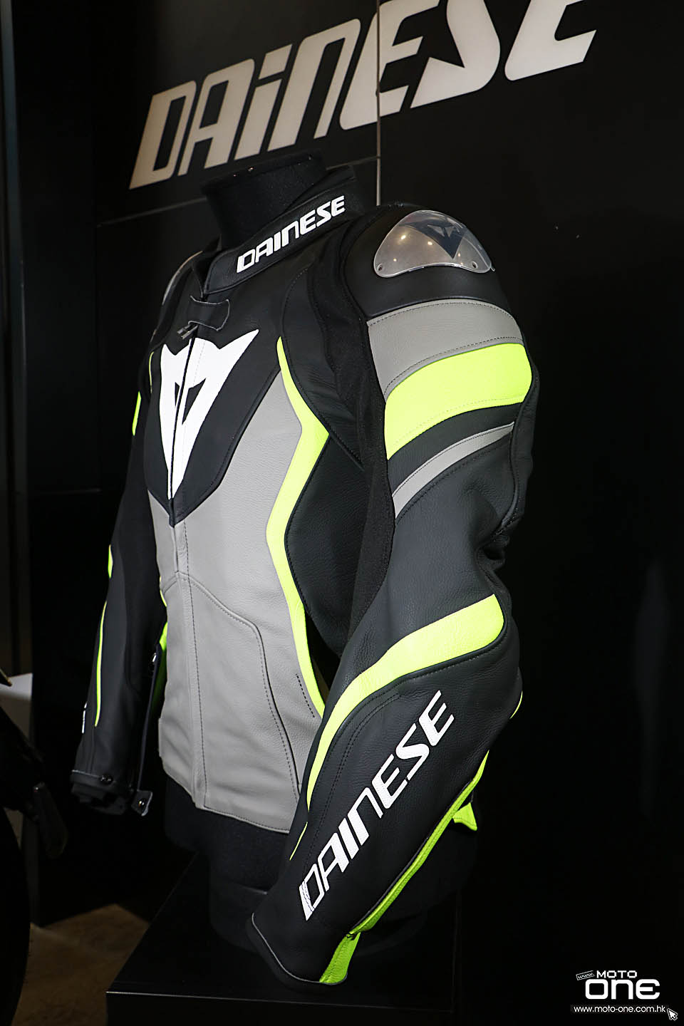 2018 DAINESE AVRO 4 Super Speed 3 LEATHER JACKET