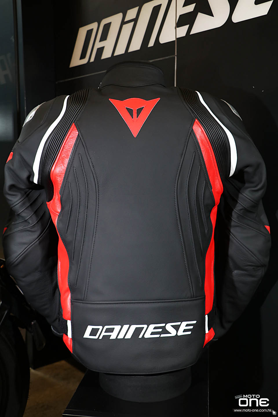 2018 DAINESE AVRO 4 Super Speed 3 LEATHER JACKET