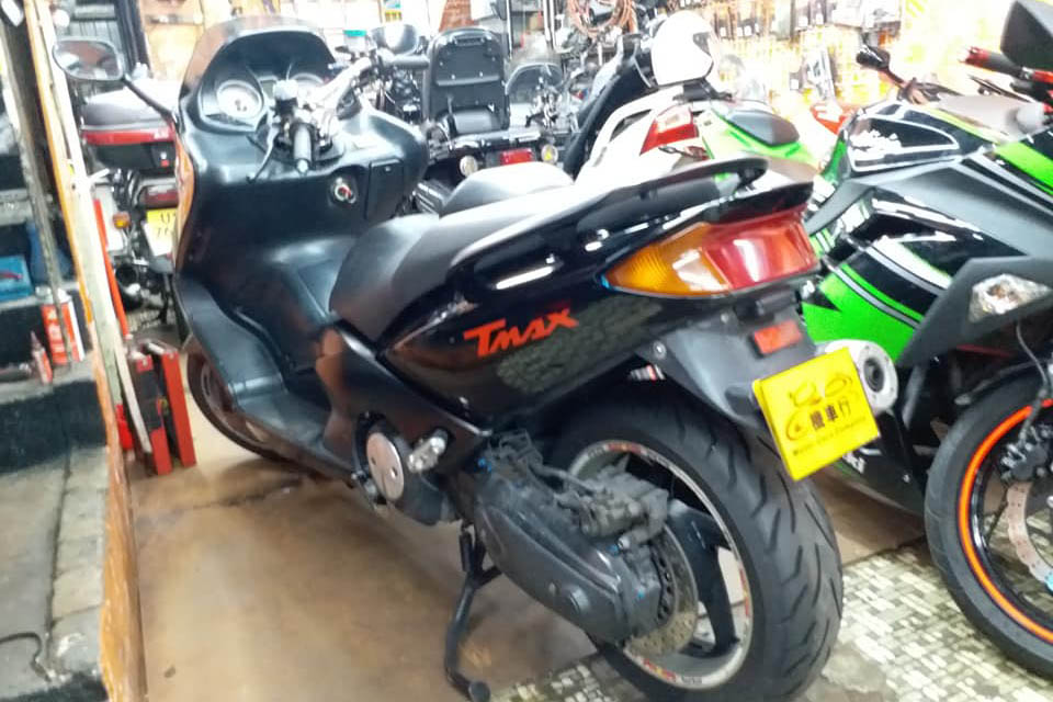 2018 MOTOR CAR 9