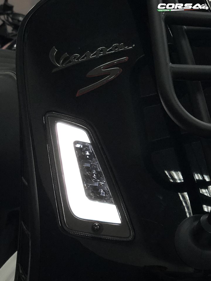 2018 Vespa GTS LED Corsa Motors