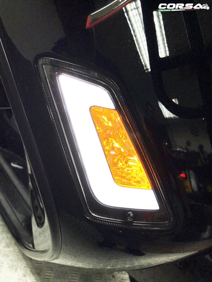 2018 Vespa GTS LED Corsa Motors