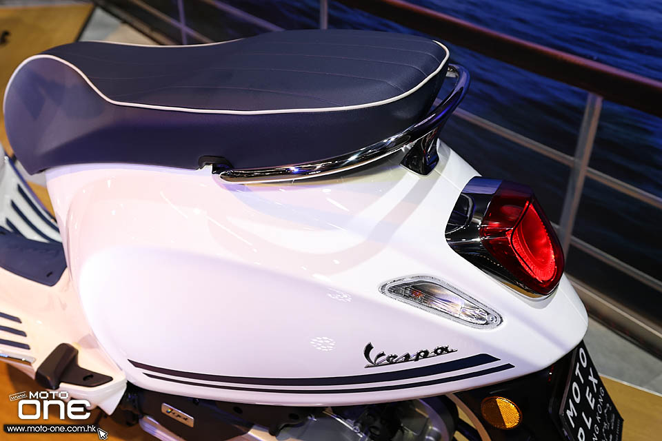 2019 VESPA GTS300 & PRIMAVERA 150 YACHT CLUB