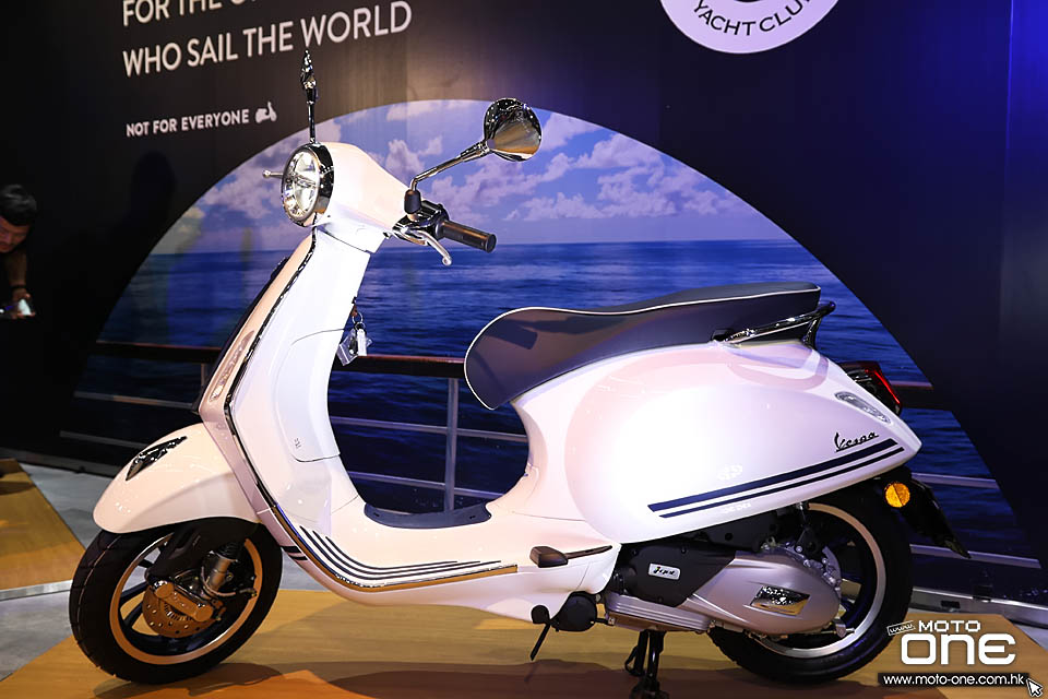 2019 VESPA GTS300 & PRIMAVERA 150 YACHT CLUB