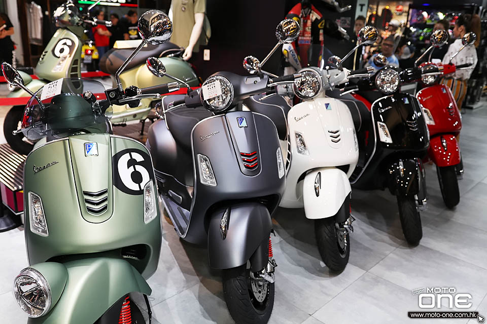 2019 VESPA GTS300 & PRIMAVERA 150 YACHT CLUB