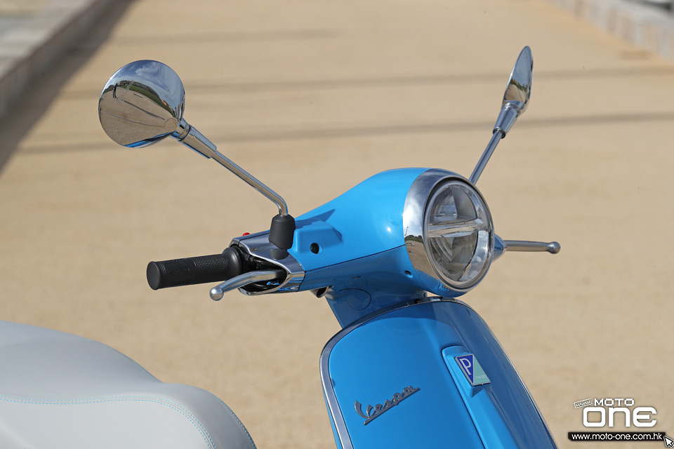 2019 Vespa Primavera 150 Yatch Club 50th Anniversary