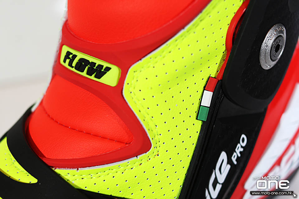 2018 FORMA ICE PRO REPLICA BOOTS