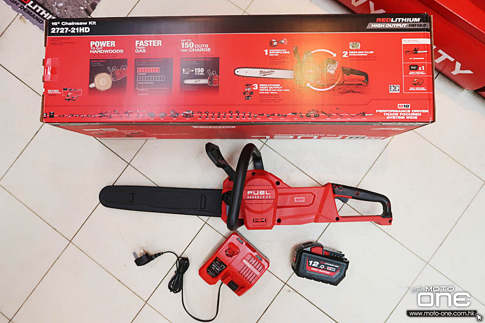 2018 MILWAUKEE M18 CHAINSAW