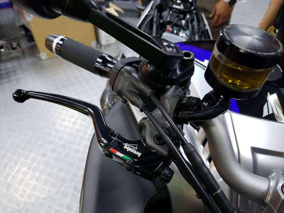 2018 SILVER STAR YAMAHA MT10 SP