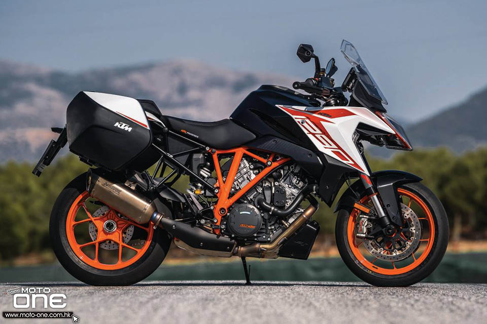 2019 KTM 1290 Super Duke GT