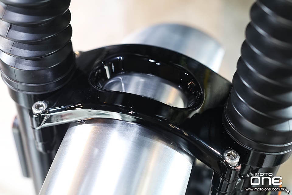 2019 Moto Guzzi V7 3 Rough