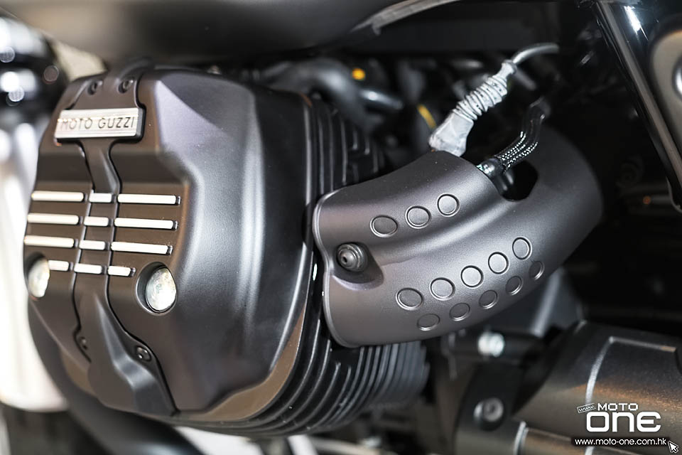 2019 Moto Guzzi V7 3 Rough