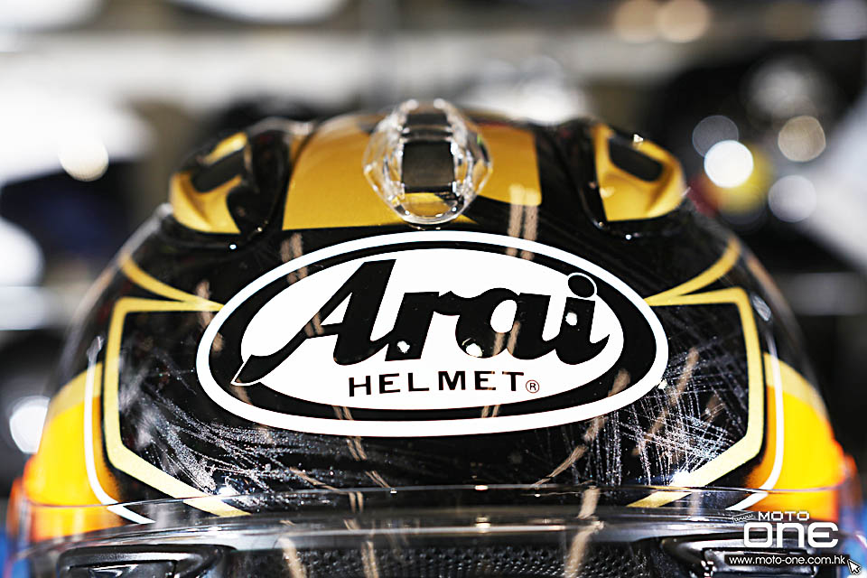 2018 Arai RX-7X PEDROSA SPIRIT GOLD