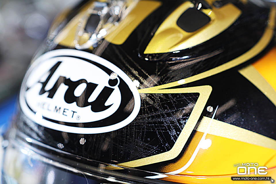 2018 Arai RX-7X PEDROSA SPIRIT GOLD