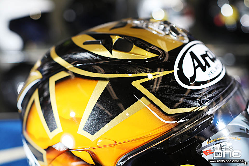 2018 Arai RX-7X PEDROSA SPIRIT GOLD