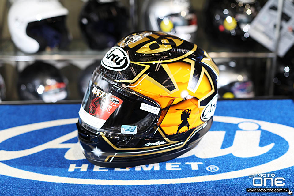 2018 Arai RX-7X PEDROSA SPIRIT GOLD