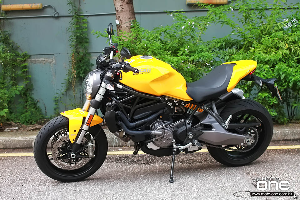 2018 DUCATI MONSTER 821