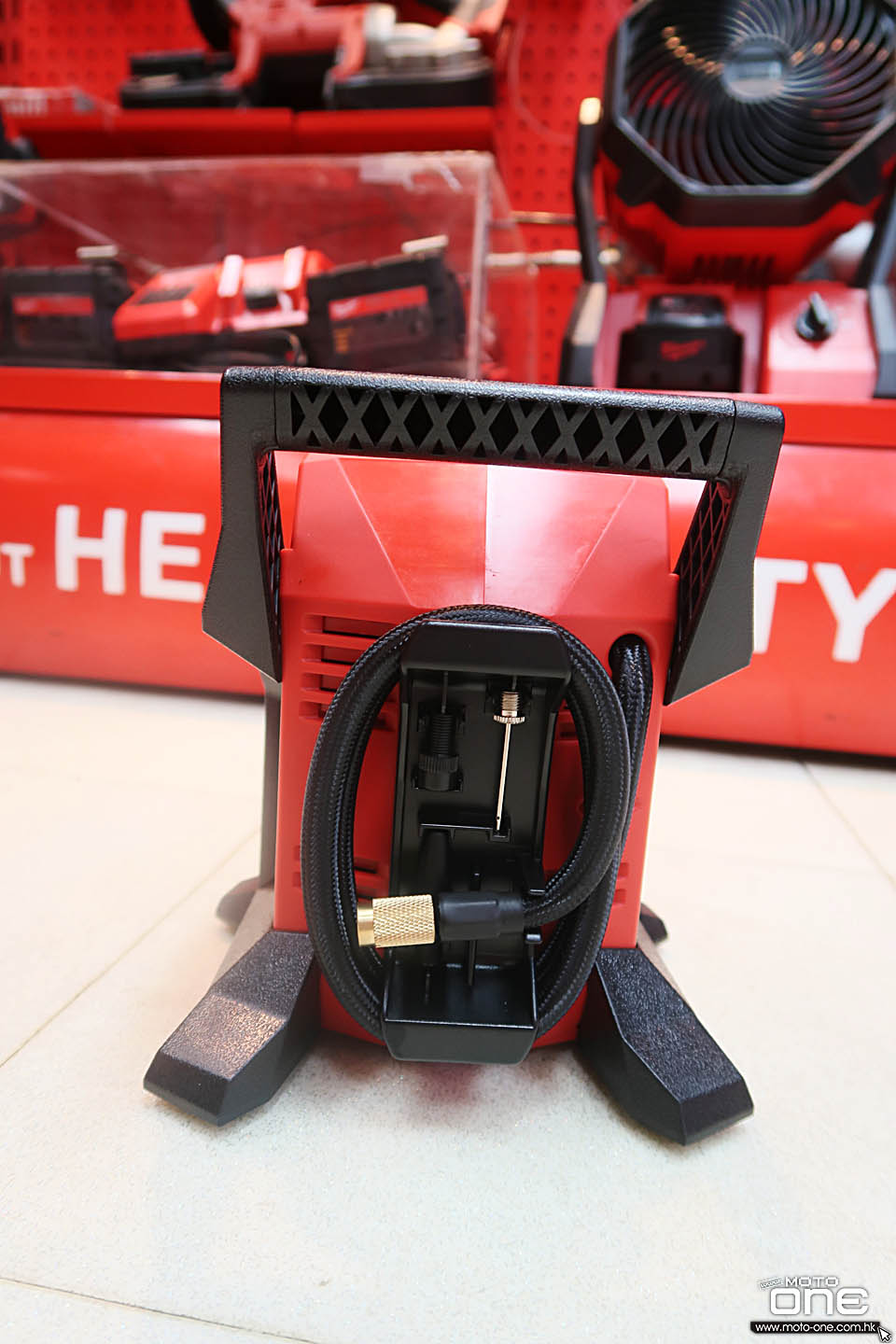 2018 Milwaukee m12 bi