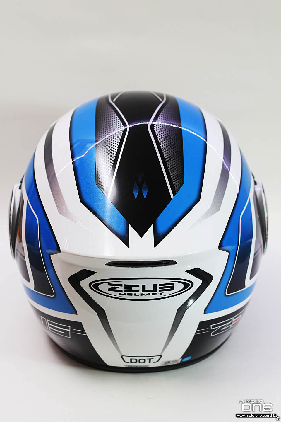 2018 ZEUS ZS-3300 helmet