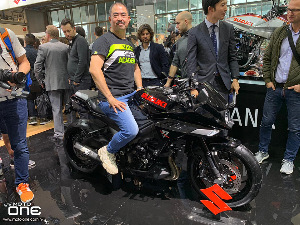 2018_suzuki katana