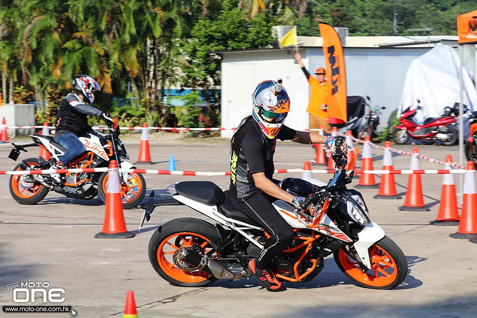 2018 KTM DUKEHANA