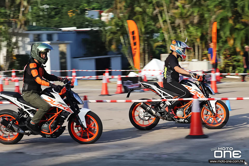 2018 KTM DUKEHANA
