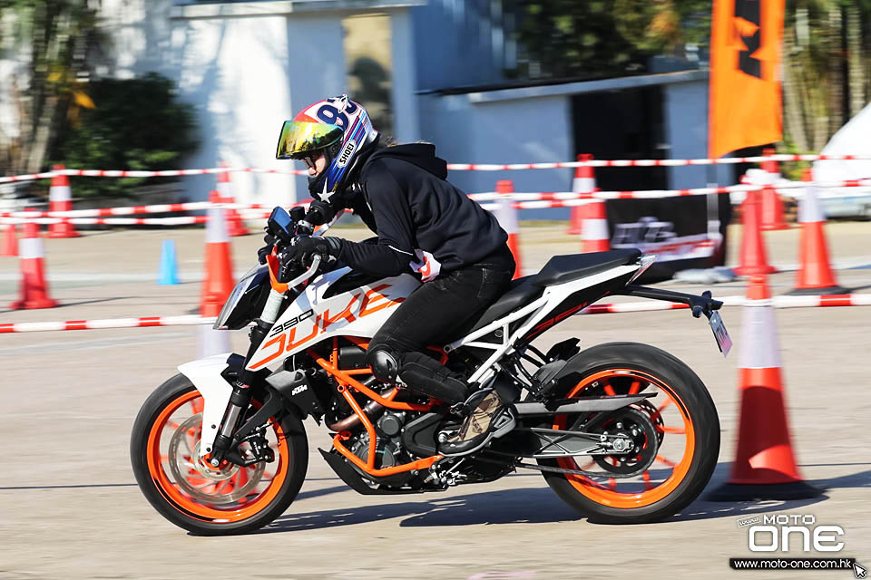 2018 KTM DUKEHANA