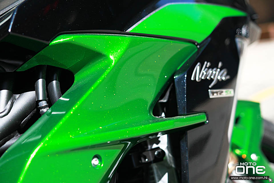 2019 KAWASAKI NINJA H2 SX SE