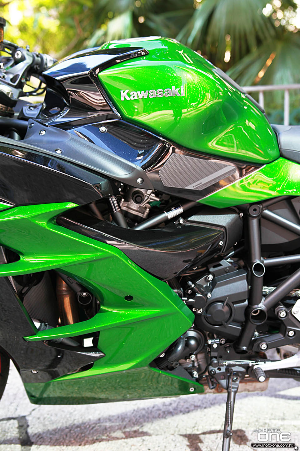 2019 KAWASAKI NINJA H2 SX SE