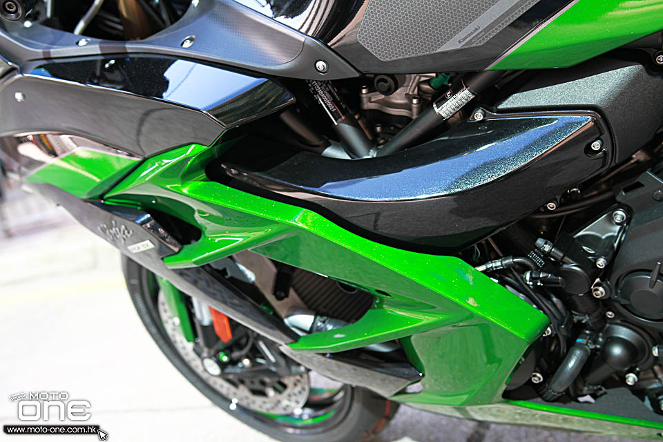 2019 KAWASAKI NINJA H2 SX SE