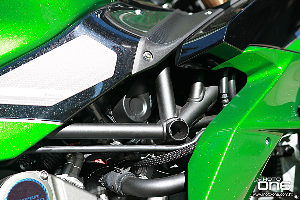 2019 KAWASAKI NINJA H2 SX SE