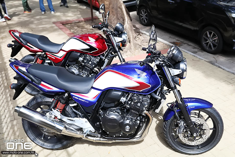 2019 HONDA CB400SF