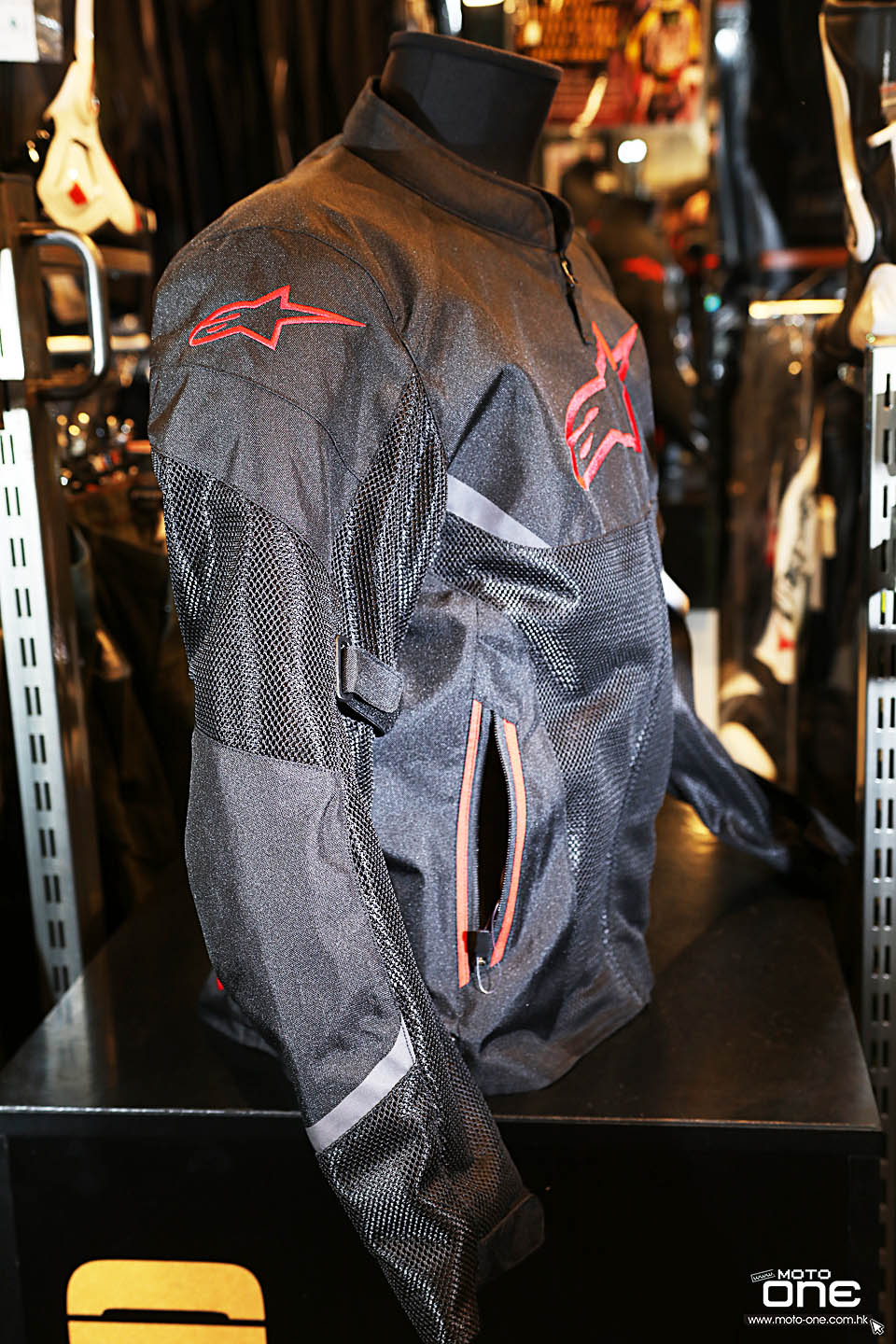 2019 ALPINESTARS AXEL AIR