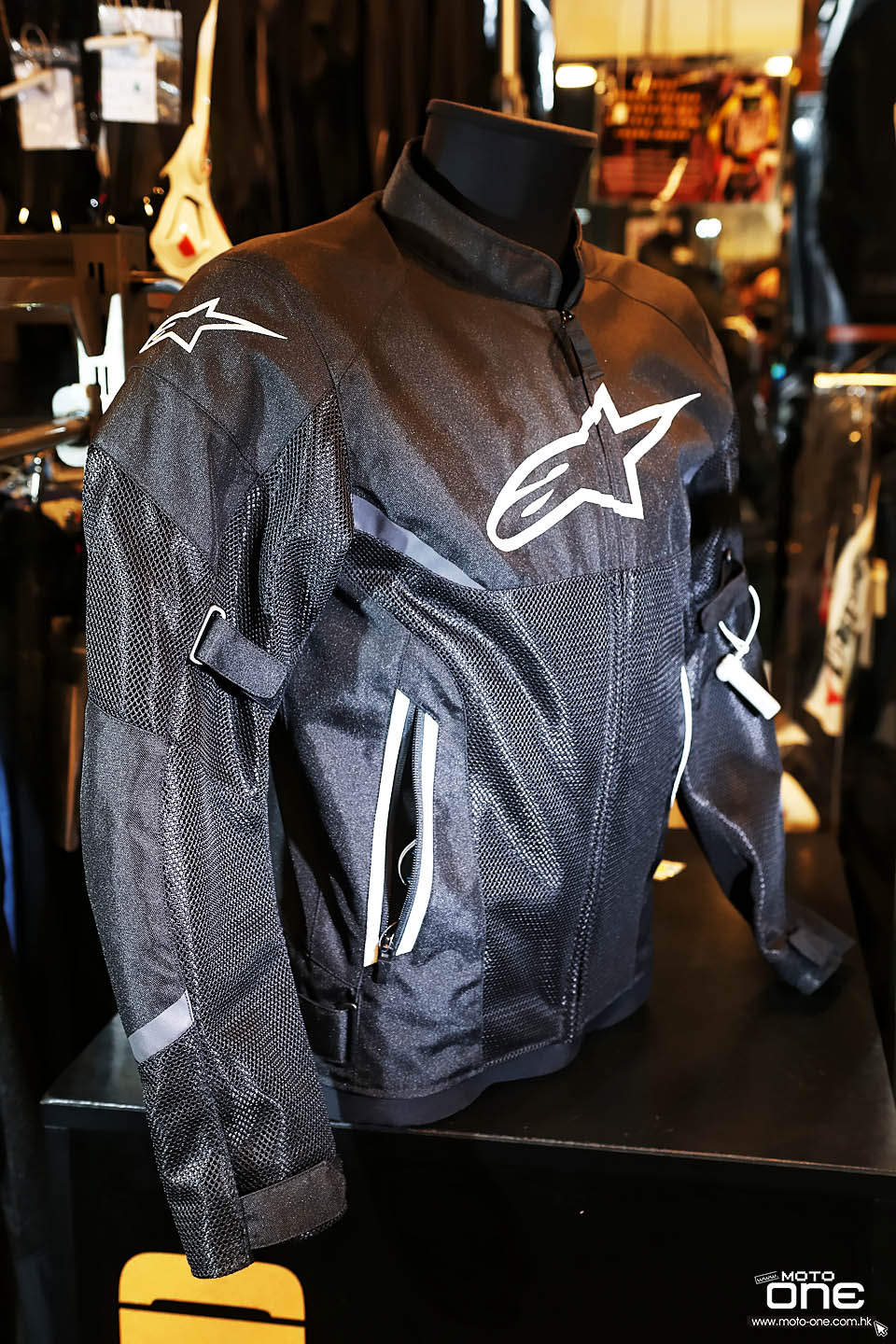 2019 ALPINESTARS AXEL AIR