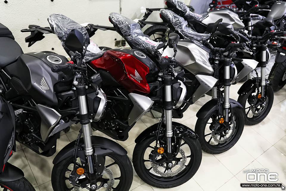 2019 HONDA CB300R Neo Sports Cafe