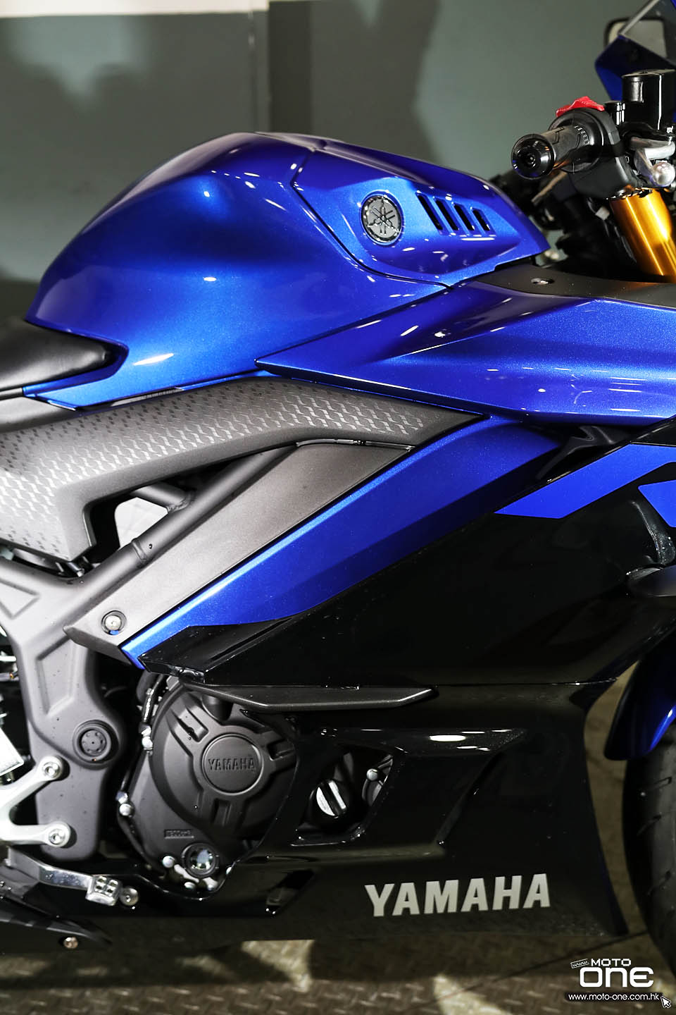 2019 YAMAHA YZF-R3